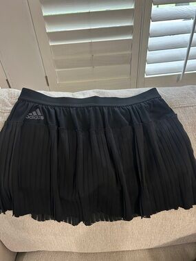 Adidas Black match code Pleated Tennis Skirt